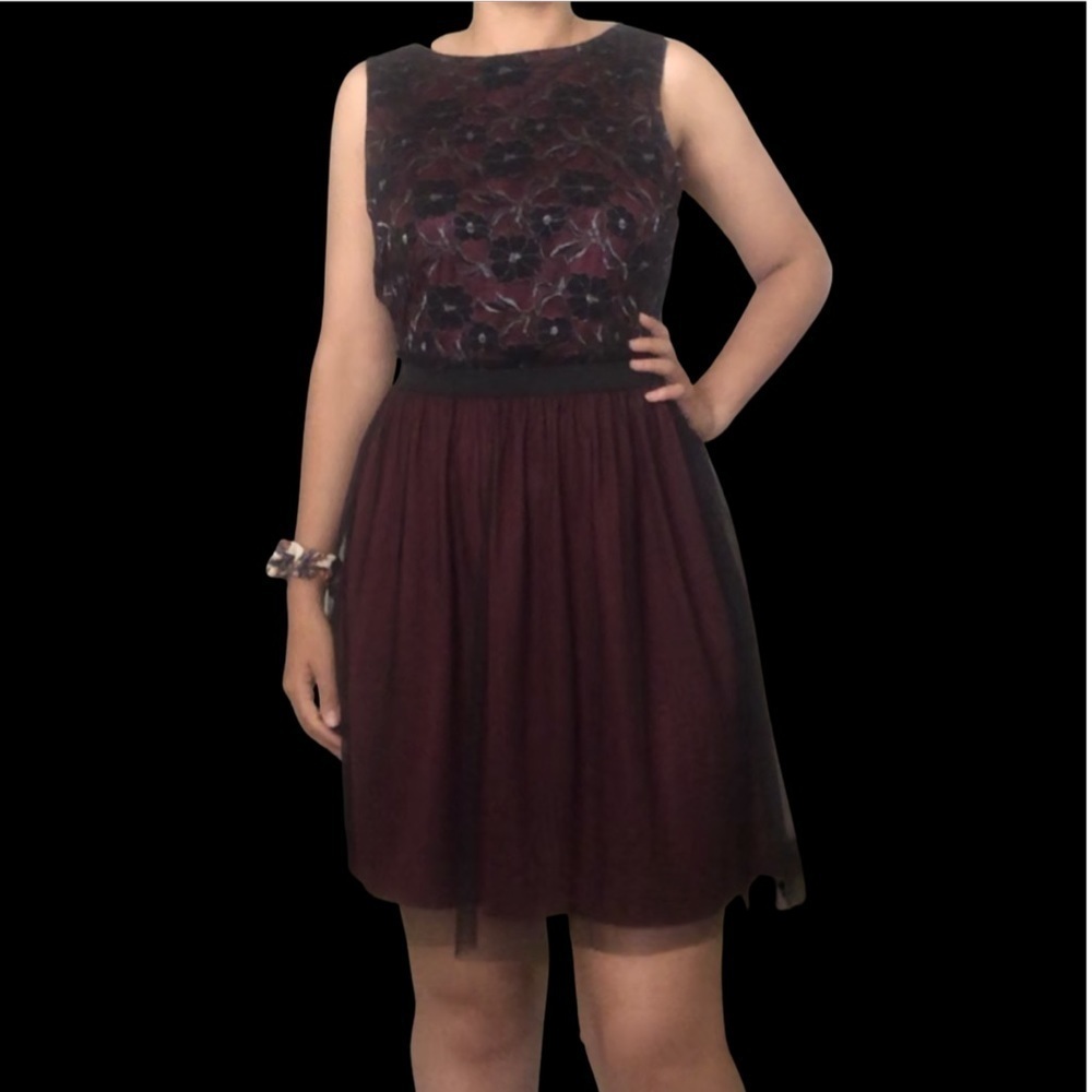 Black And Maroon Dress; Speechless; Size 9